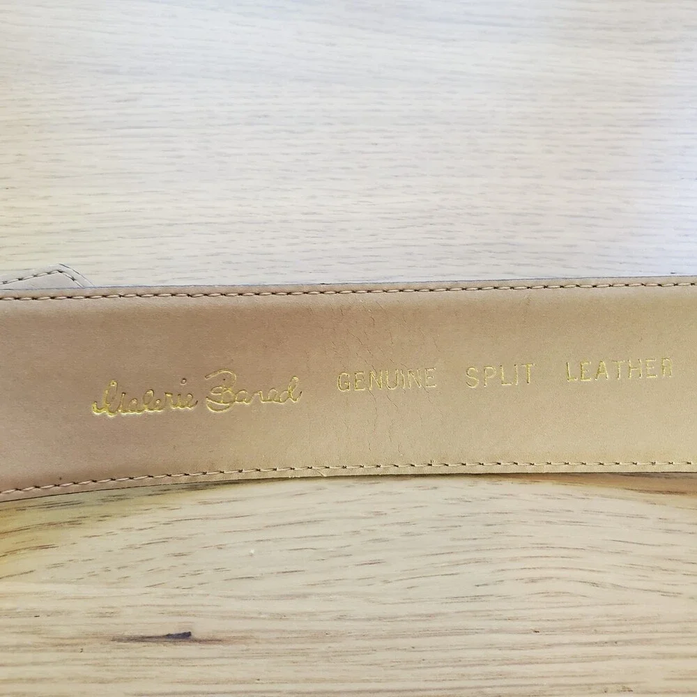 Vintage 80's Valerie Bared Gray Leather Belt